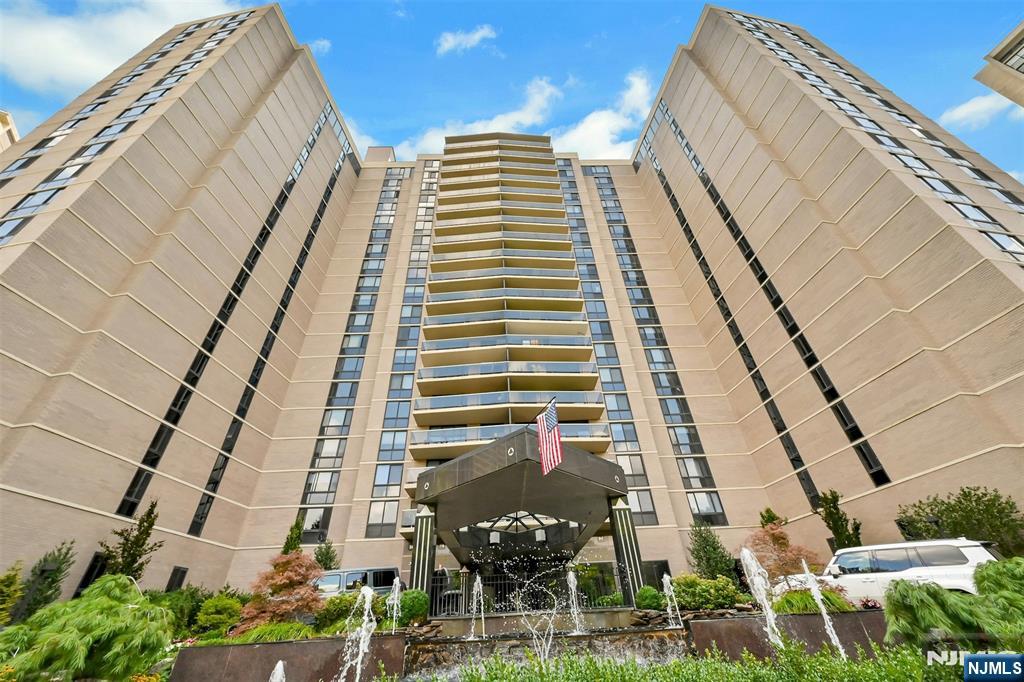 1512 Palisade Avenue #5B