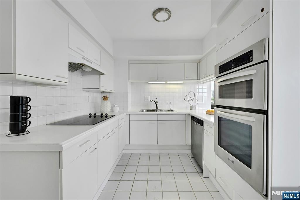 1512 Palisade Avenue #5B