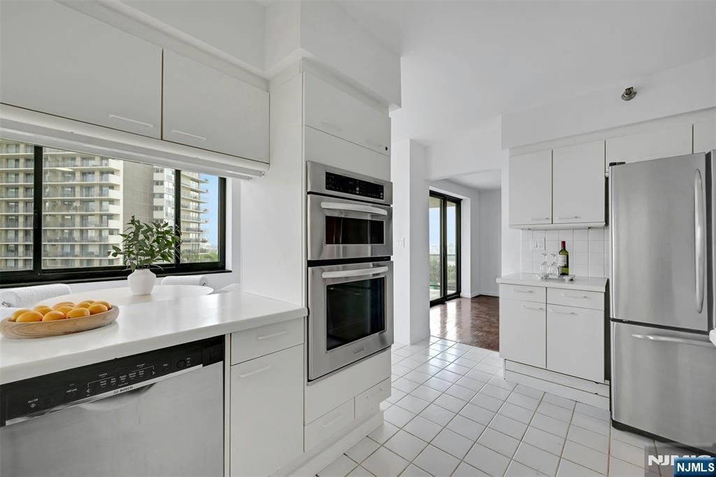 1512 Palisade Avenue #5B