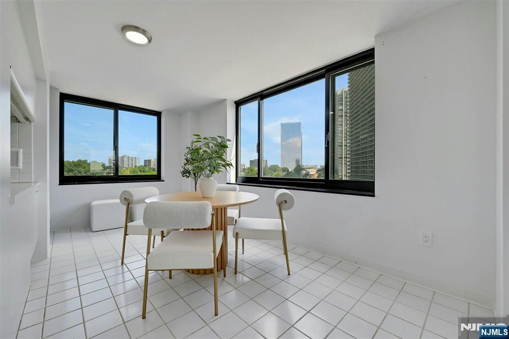 1512 Palisade Avenue #5B