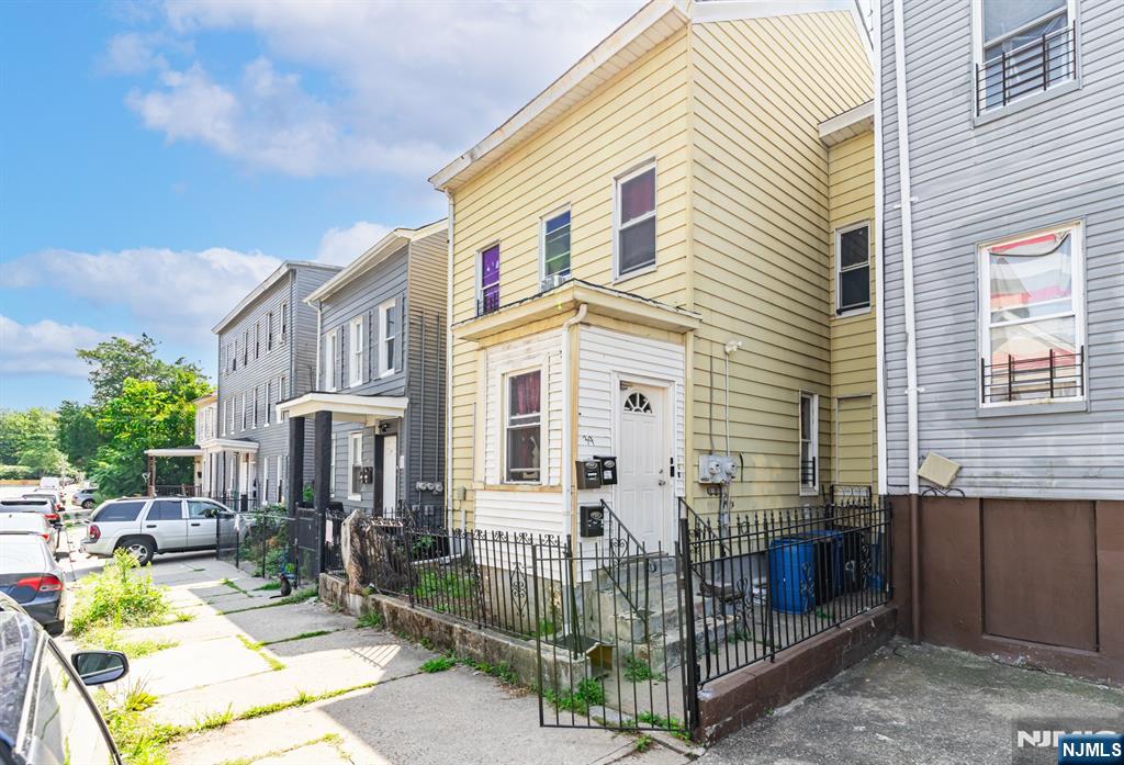 39 Hillman Street - Photo 3