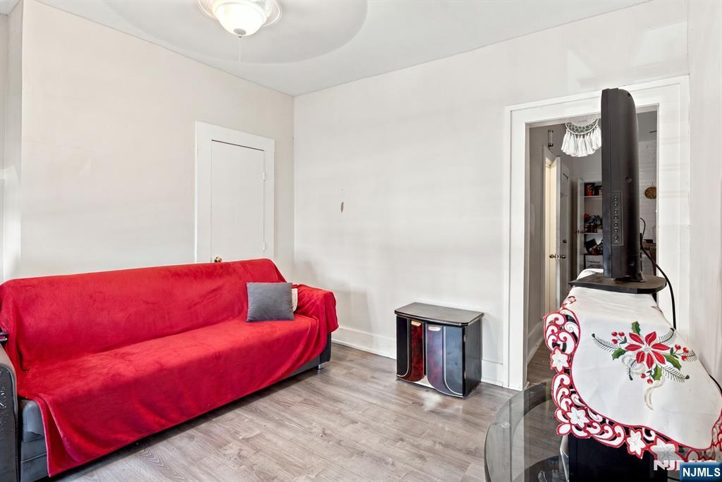 39 Hillman Street - Photo 4
