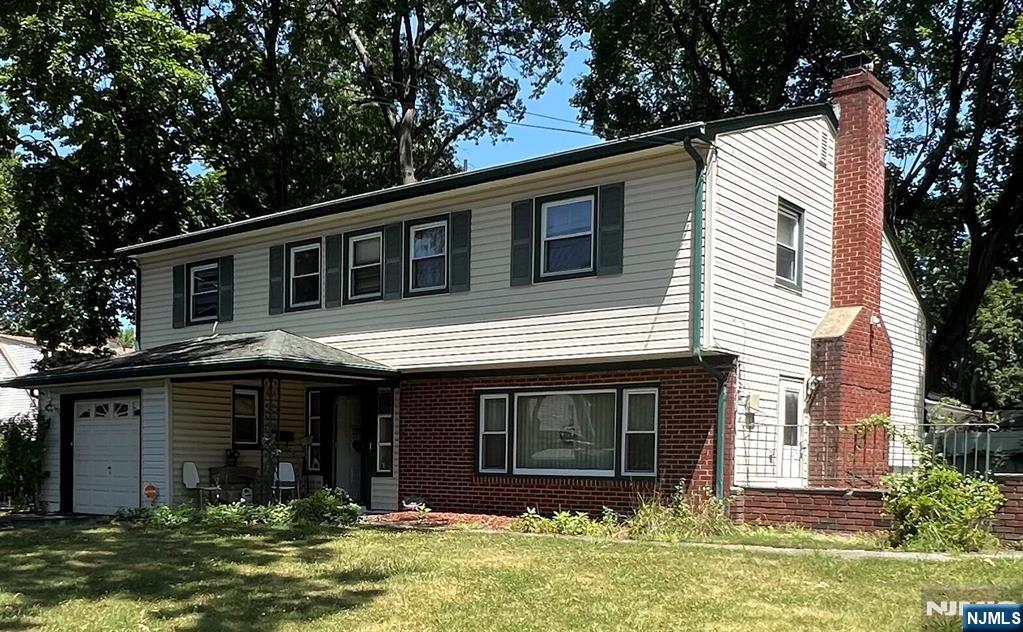 299 Coolidge Avenue - Photo 3