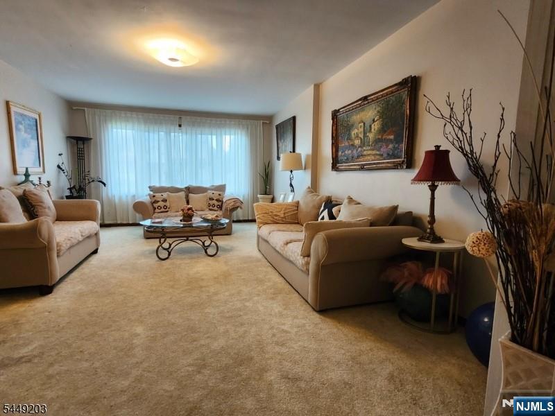 33 Livingston Avenue - Photo 5