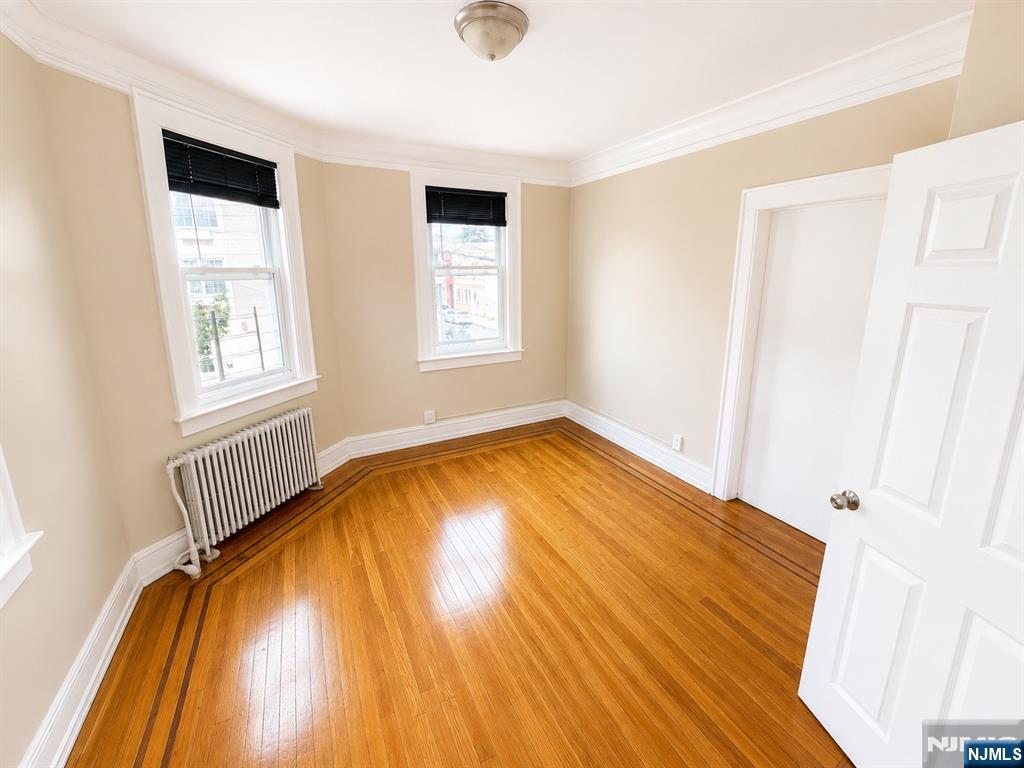 246 Walker Street 3 - Photo 4