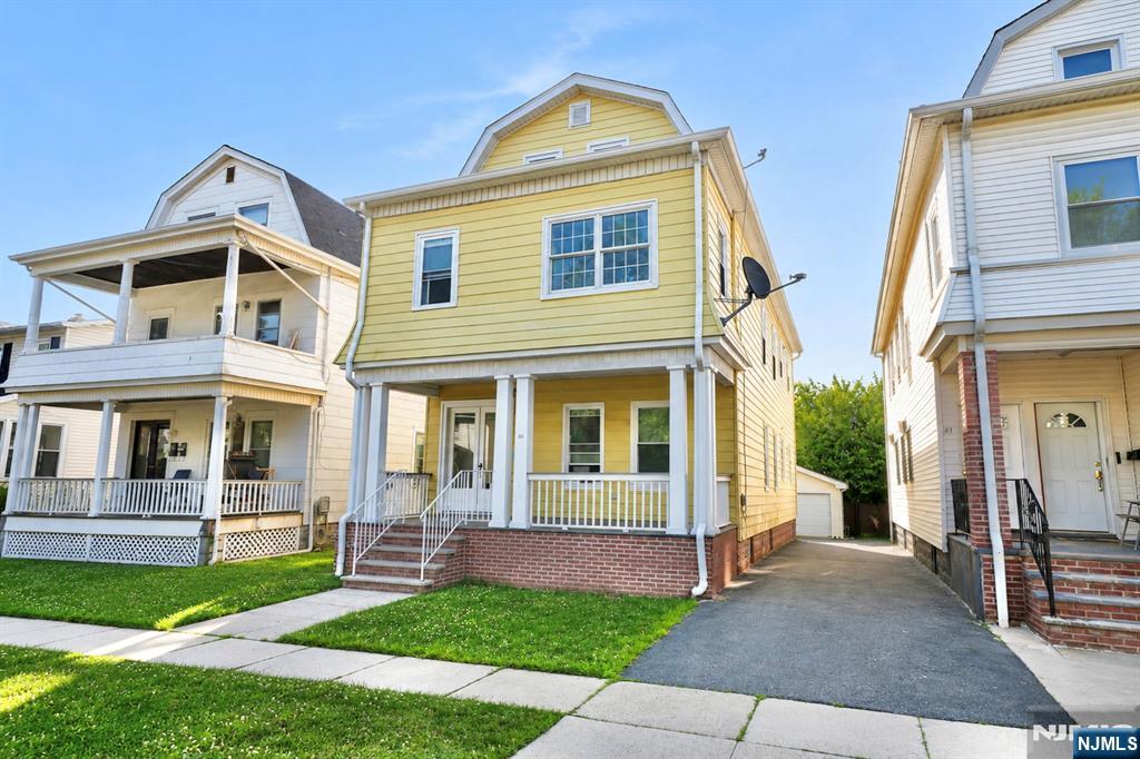 83 Berkeley Avenue - Photo 2