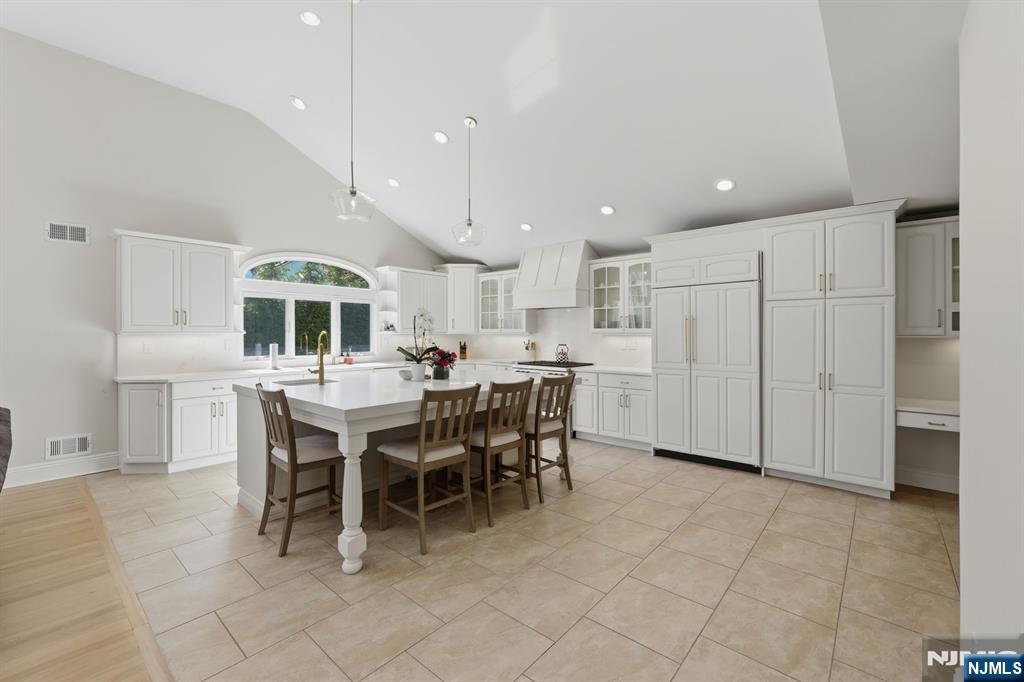 3rd image of 14 Congress Rd, Emerson, NJ 07630 | MLS# 26028270
