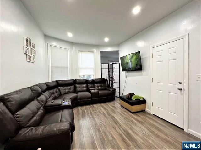 45 Rutland Avenue 1 - Photo 2
