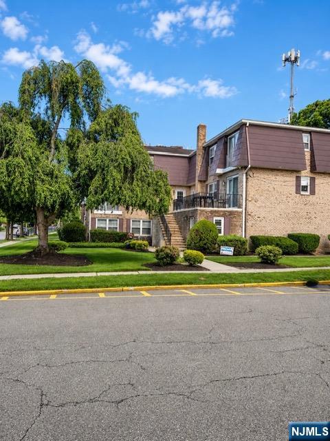 120 Fairview Avenue 3B - Photo 1