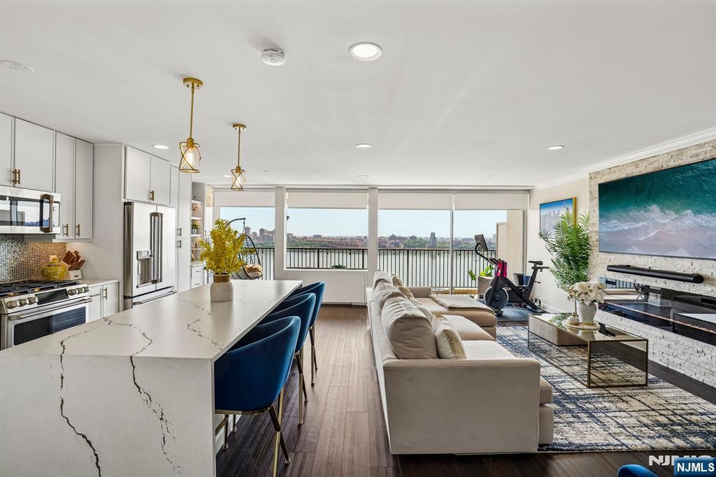 3 Horizon Road #1015 - Photo 1