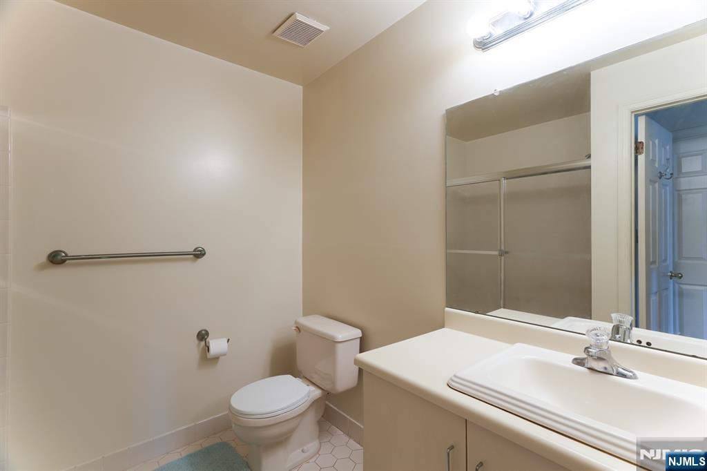 1234 Richmond Road - Photo 5