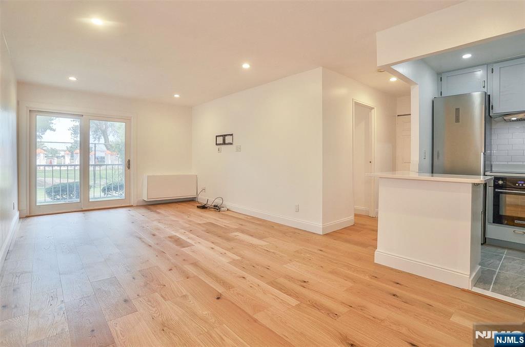 1111 River Road G7 - Photo 1