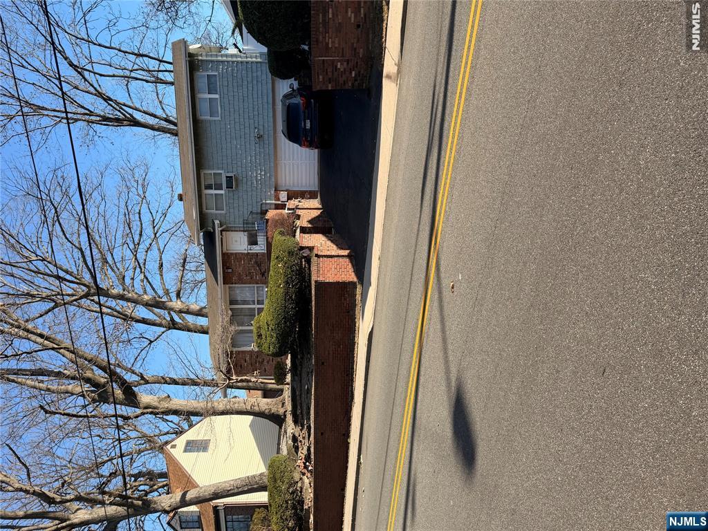 1032 Glen Road - Photo 1