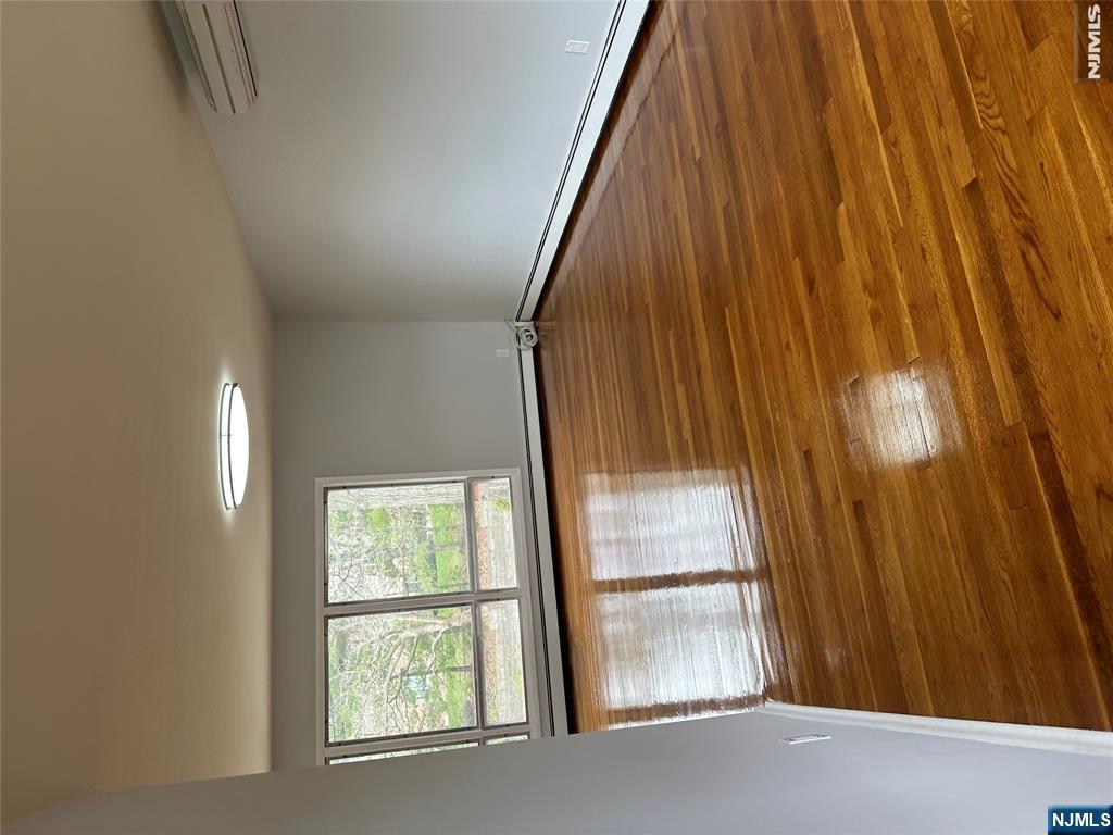 1032 Glen Road - Photo 5