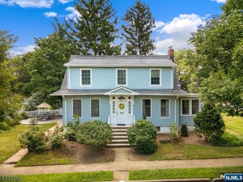 35 Lowell Street - Photo 4