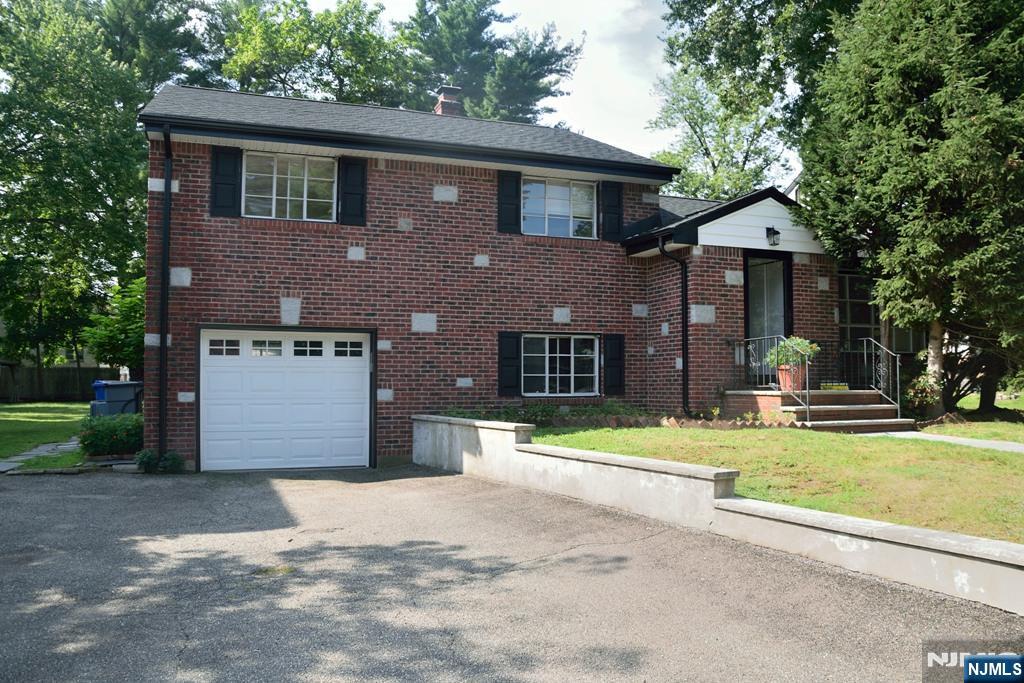 46 Newcomb Road - Photo 1