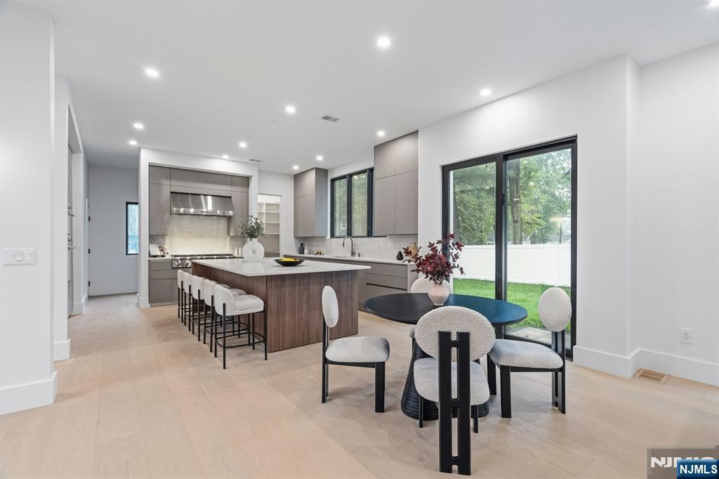 65 Lenox Avenue — photo 18