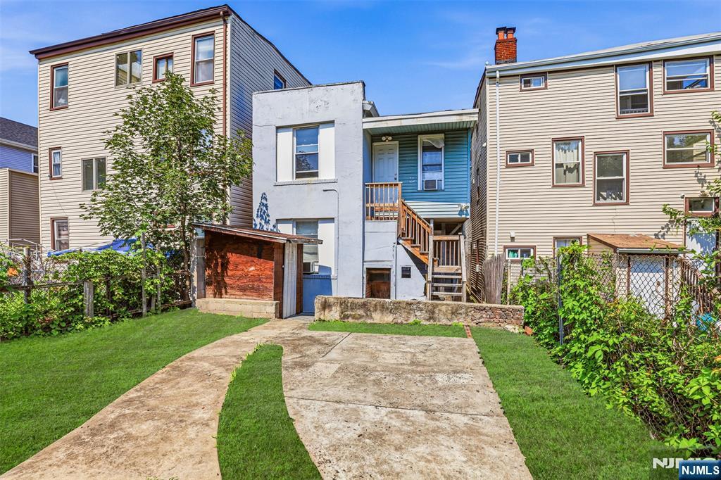101 Highland Avenue