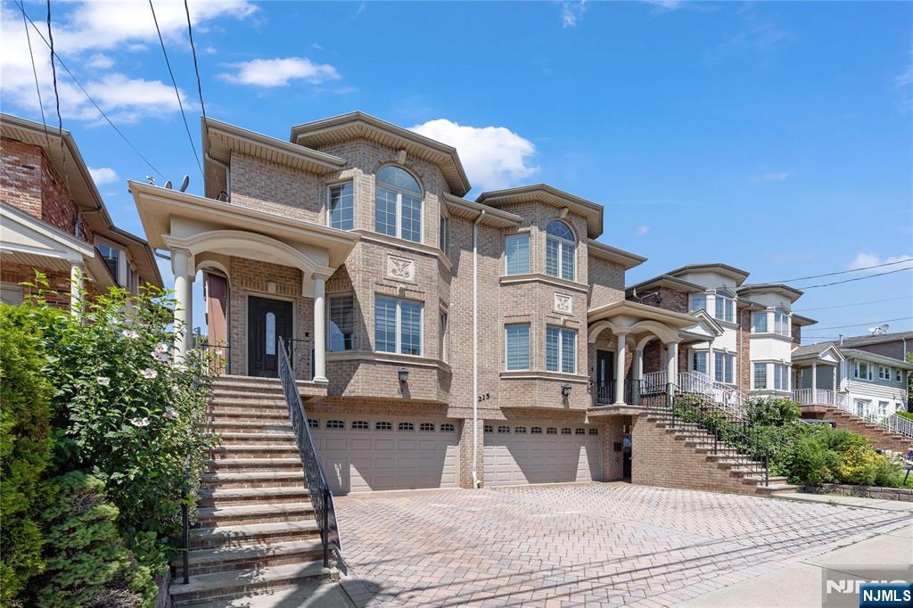 215 4th Street A - Photo 2