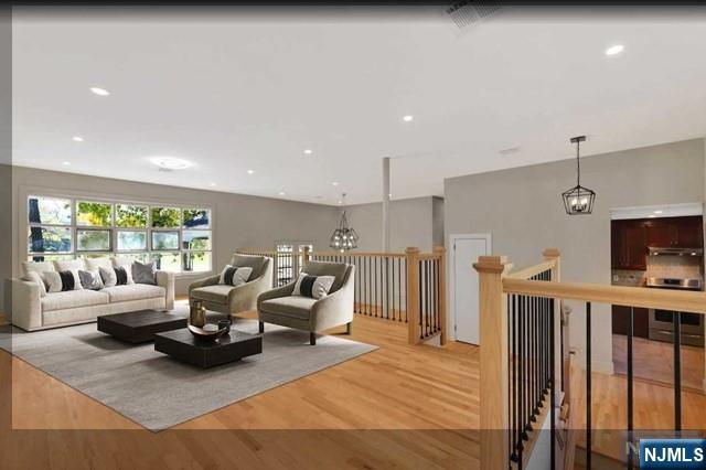 22 Greentree Terrace - Photo 1
