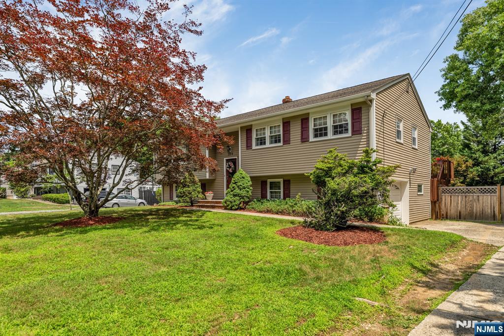 328 Ruckman Road - Photo 3