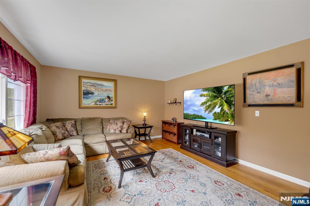 328 Ruckman Road - Photo 5