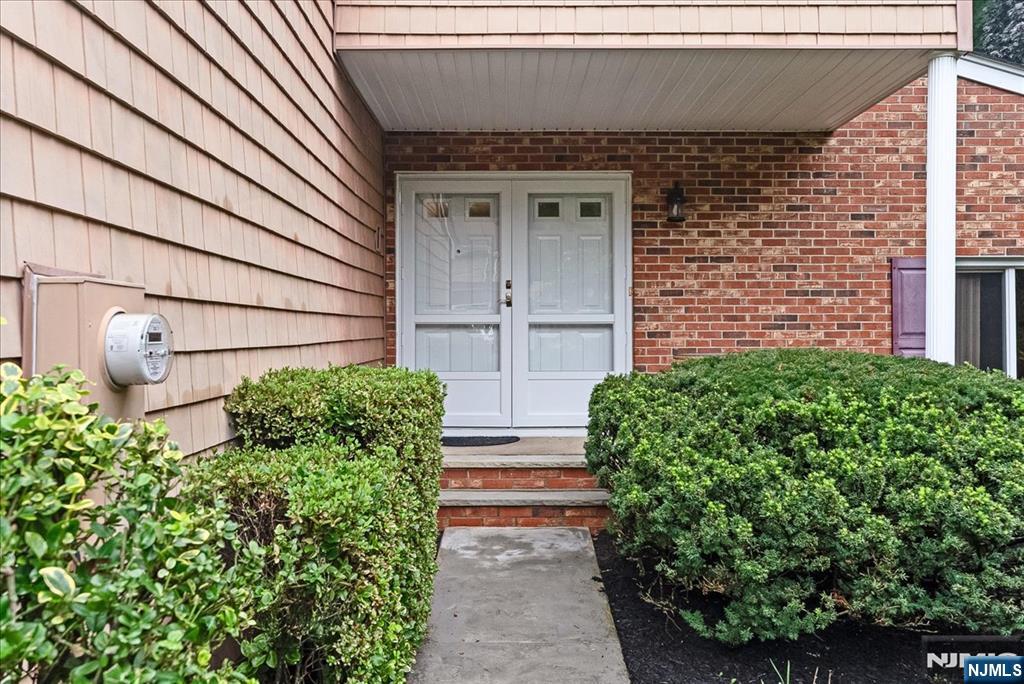 108 Saratoga Square - Photo 5