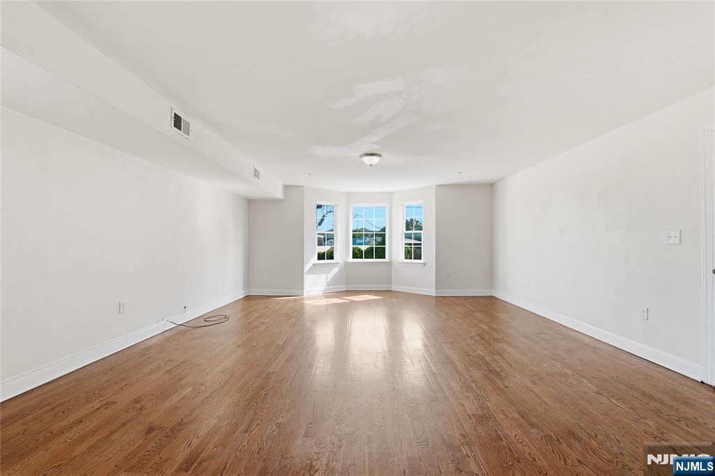 2nd image of 17 Stanton St, Newark, NJ 07114 | MLS# 26028416
