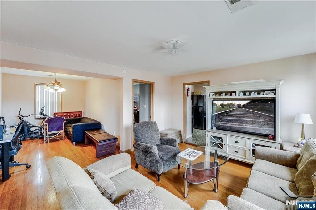 327 Stover Ave, North Arlington, NJ 07031