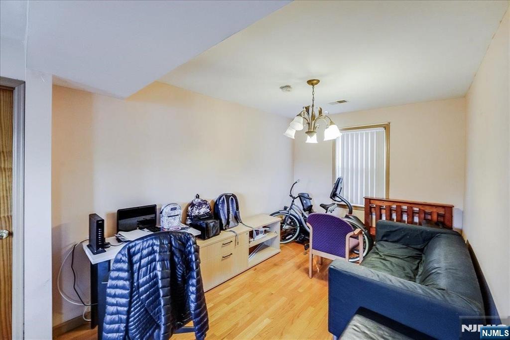 327 Stover Ave, North Arlington, NJ 07031