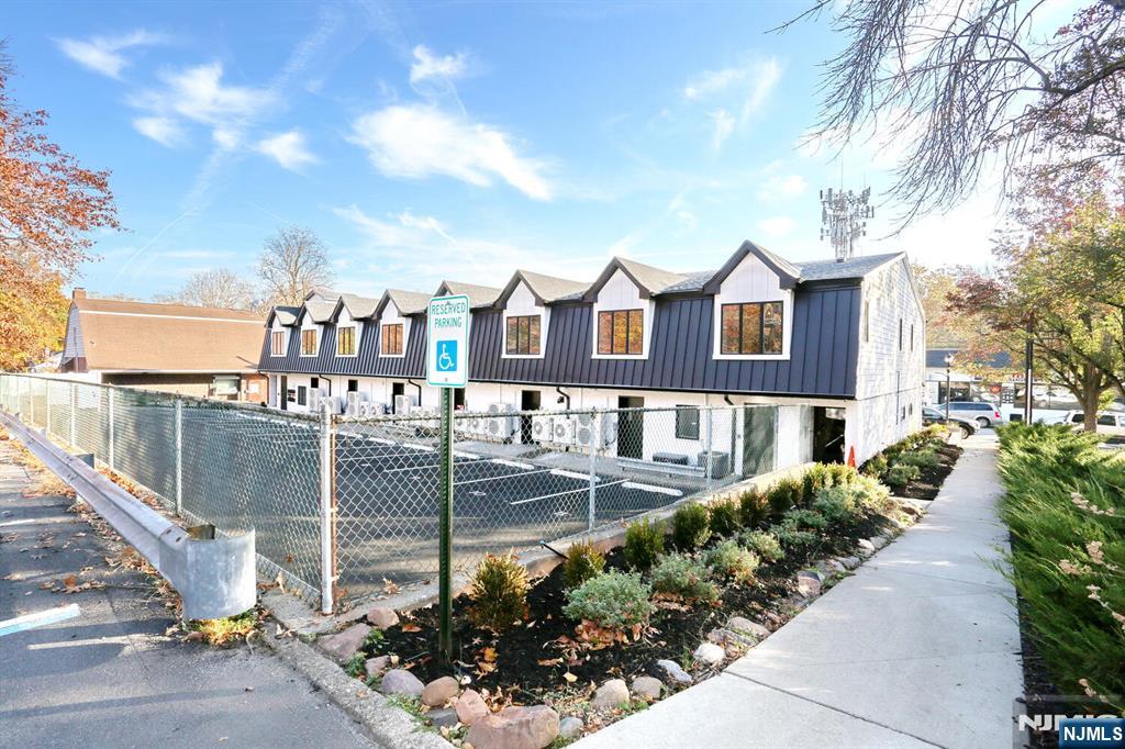 160 Terrace Street 2G - Photo 4