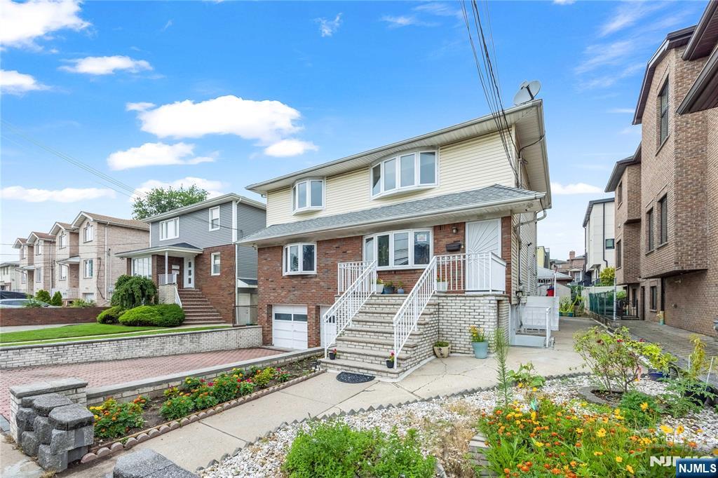 35 Ruby Avenue - Photo 3