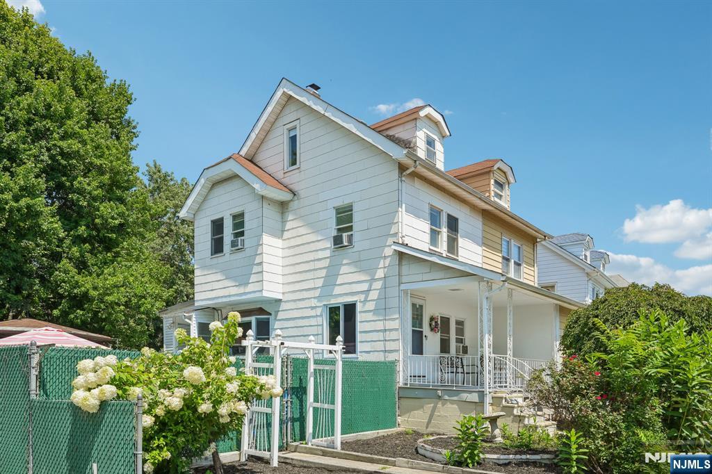 2nd image of 2 Howard St, Pompton Lakes, NJ 07442 | MLS# 26028428