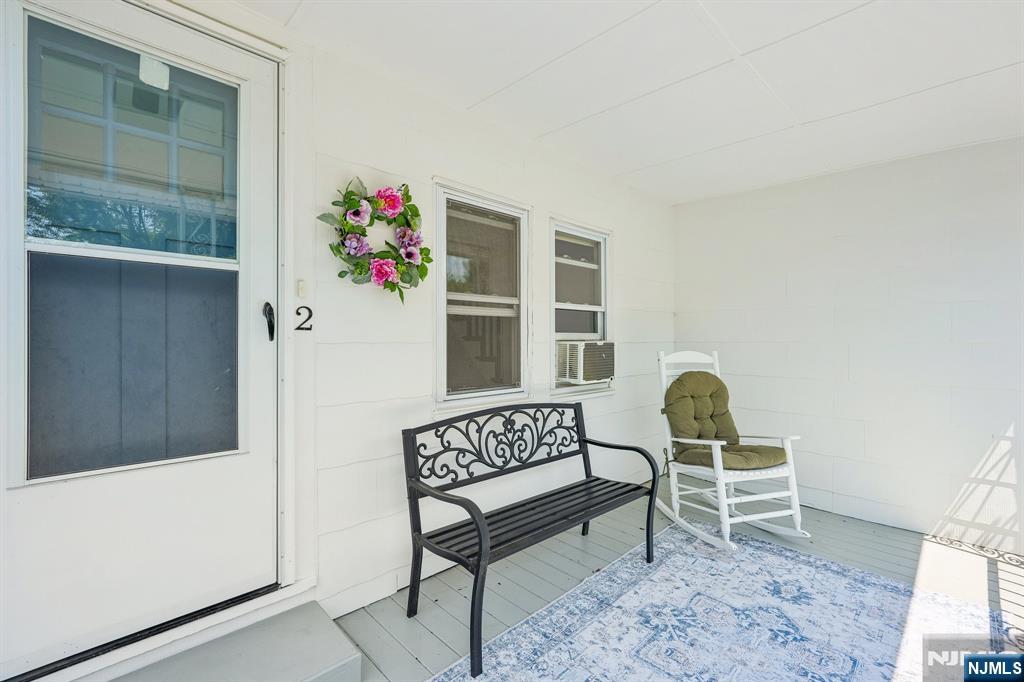 2 Howard Street - Photo 4