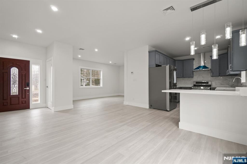 419 Frances Lane B - Photo 4