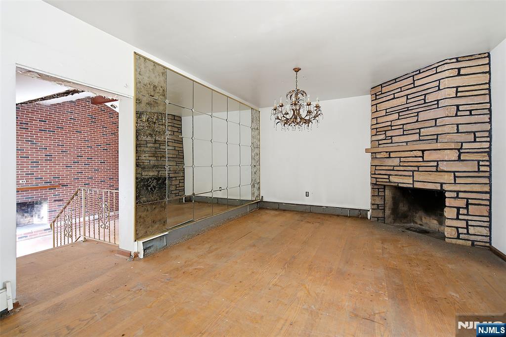 17 Brookdale Drive - Photo 4