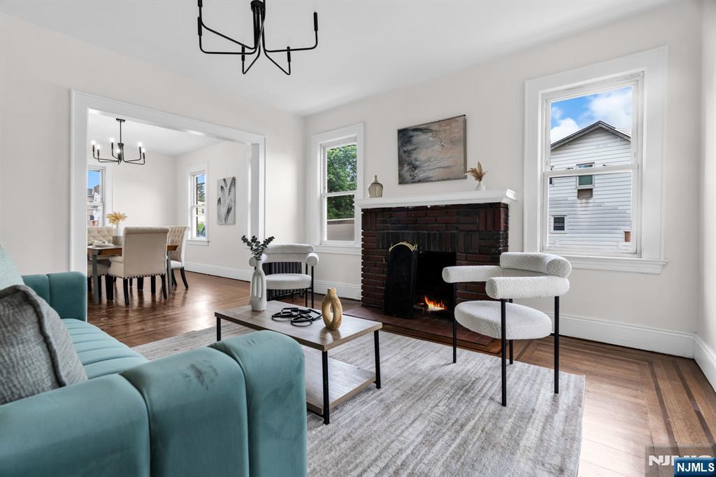 240 End Avenue - Photo 3