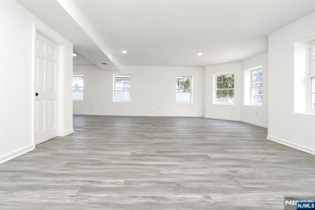 131 Lindsley Place