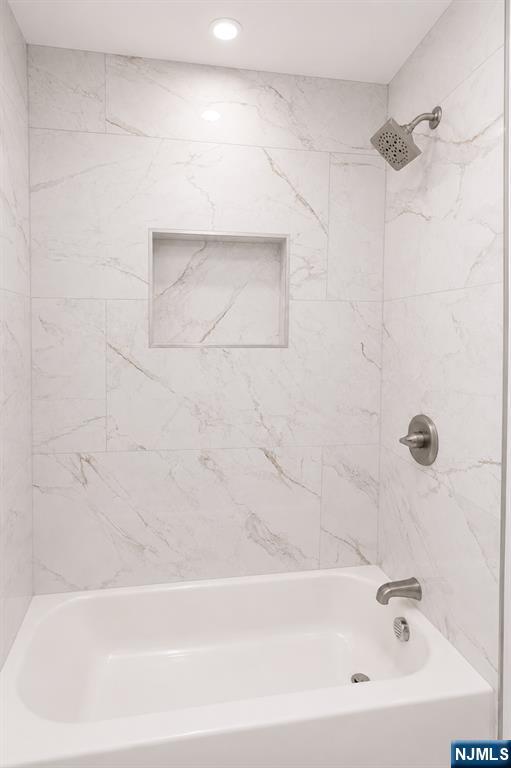 131 Lindsley Place