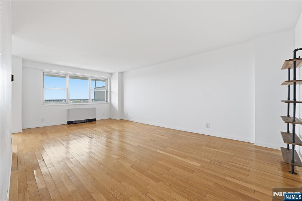 6600 JFK Blvd E - Photo 5