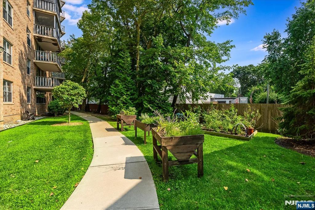 22nd image of 530 Valley Rd #5M, Montclair, NJ 07043 | MLS# 26028462