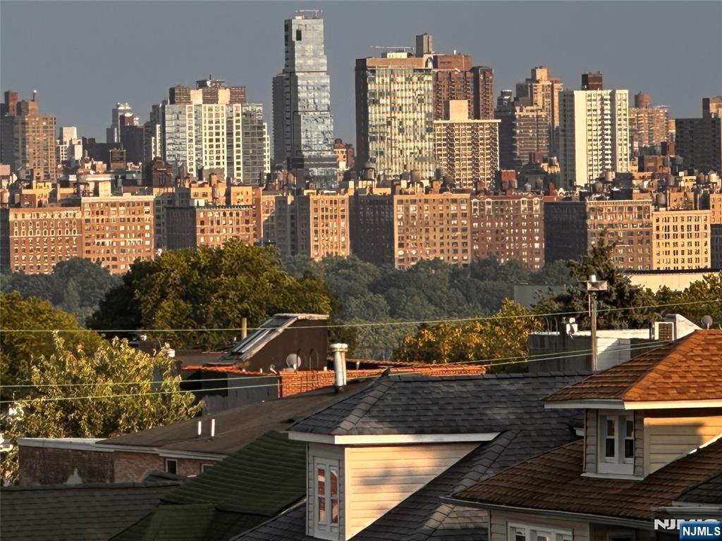 263 Morningside Avenue - Photo 2