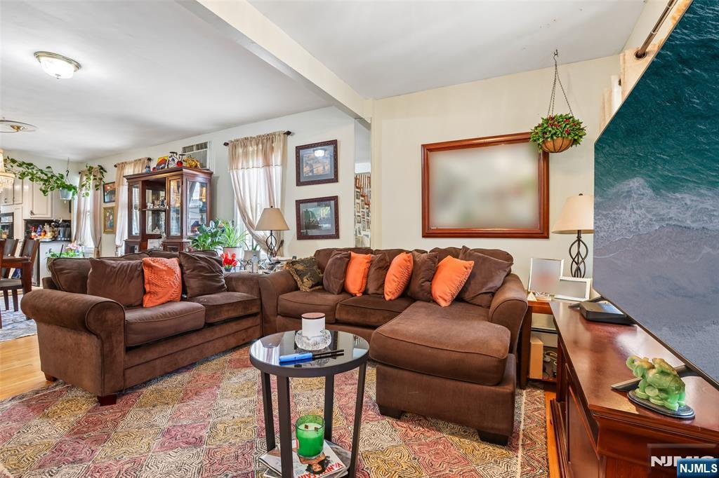 263 Morningside Avenue - Photo 4