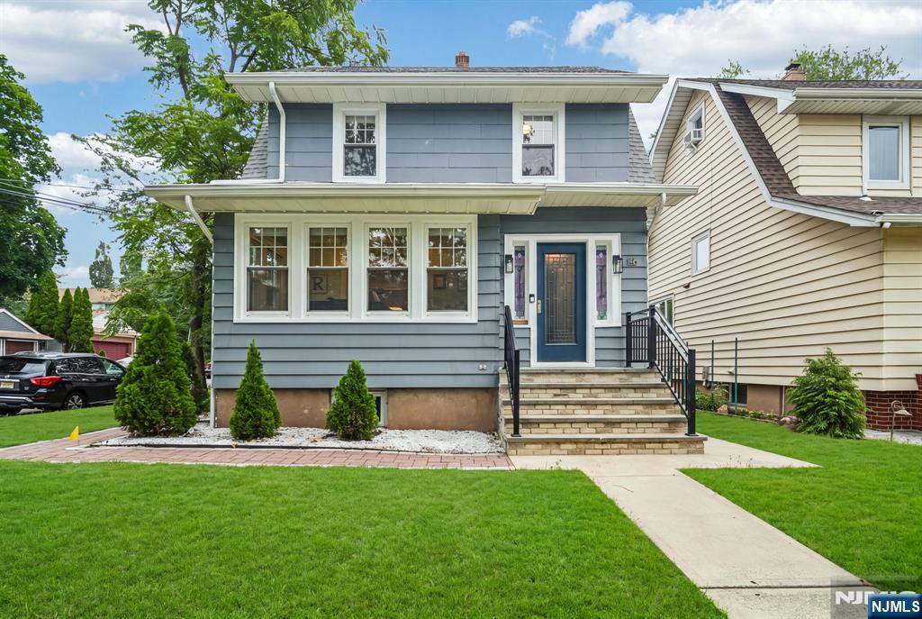 56 Katherine Avenue - Photo 1