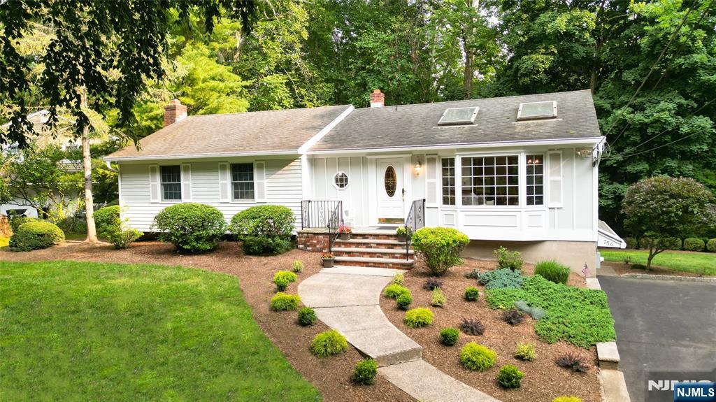 756 Sunset Terrace - Photo 1