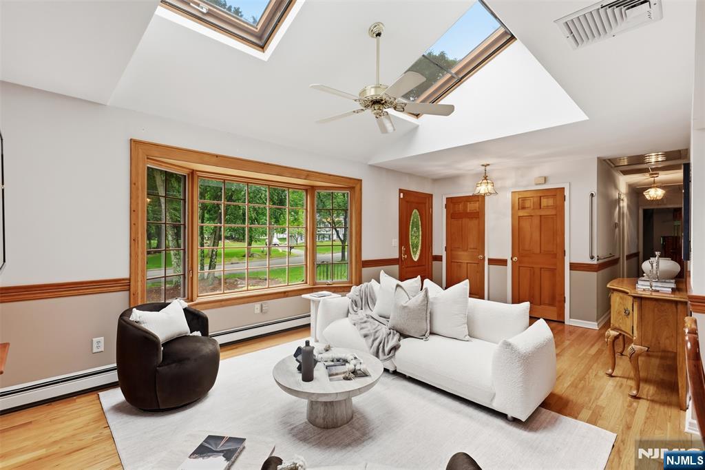 756 Sunset Terrace - Photo 4