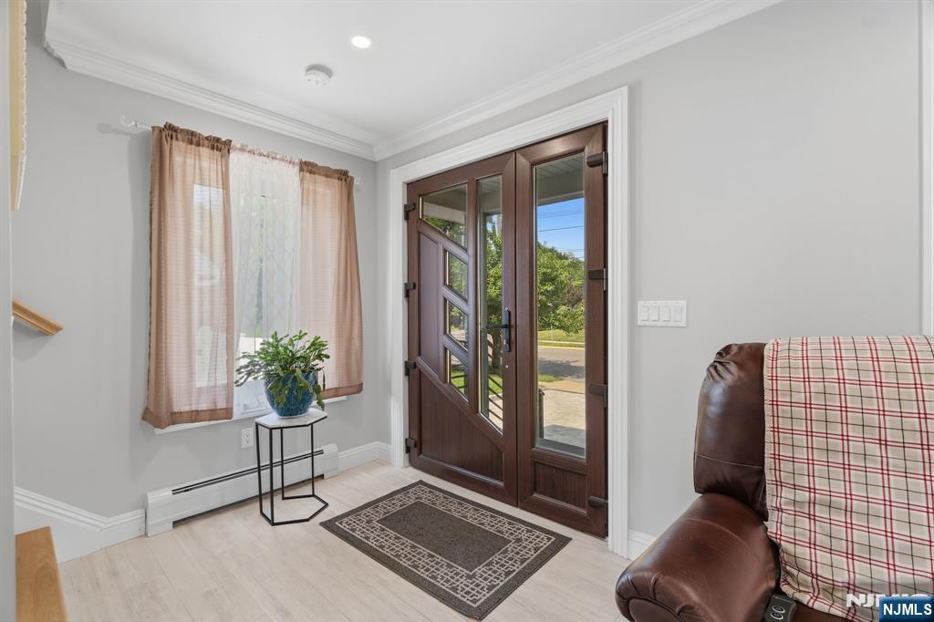 170 Mount Pleasant Avenue - Photo 4