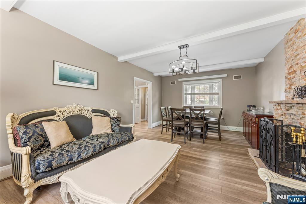 15 Putnam Place - Photo 5