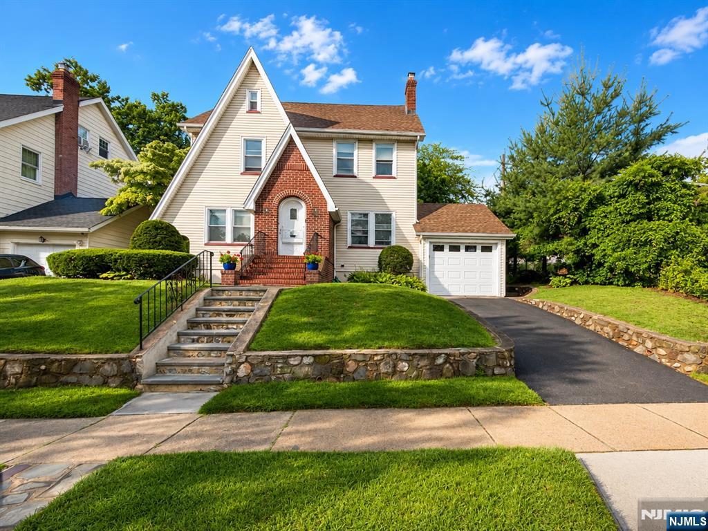 1st image of 10 Alden Rd, Montclair, NJ 07042 | MLS# 26028519
