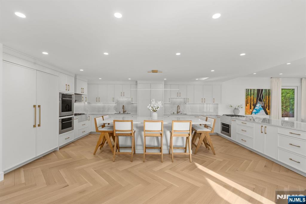 306 Hutchinson Road